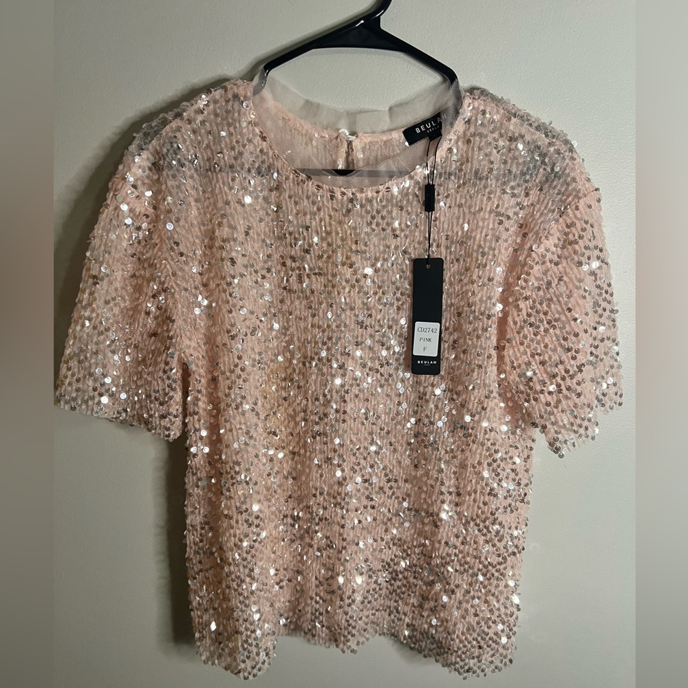 ‼️NEW‼️ BEULAH Sequence pink shirt